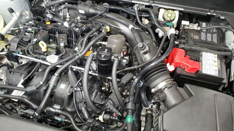 J&L 19-24 Ford/Lincoln SUV & Trucks w 2.0 EcoBoost Driver Side Oil Separator 3.0 - Black Ano