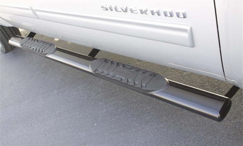 Lund 03-09 Dodge Ram 2500 Quad Cab 5in. Oval Straight SS Nerf Bars - Polished